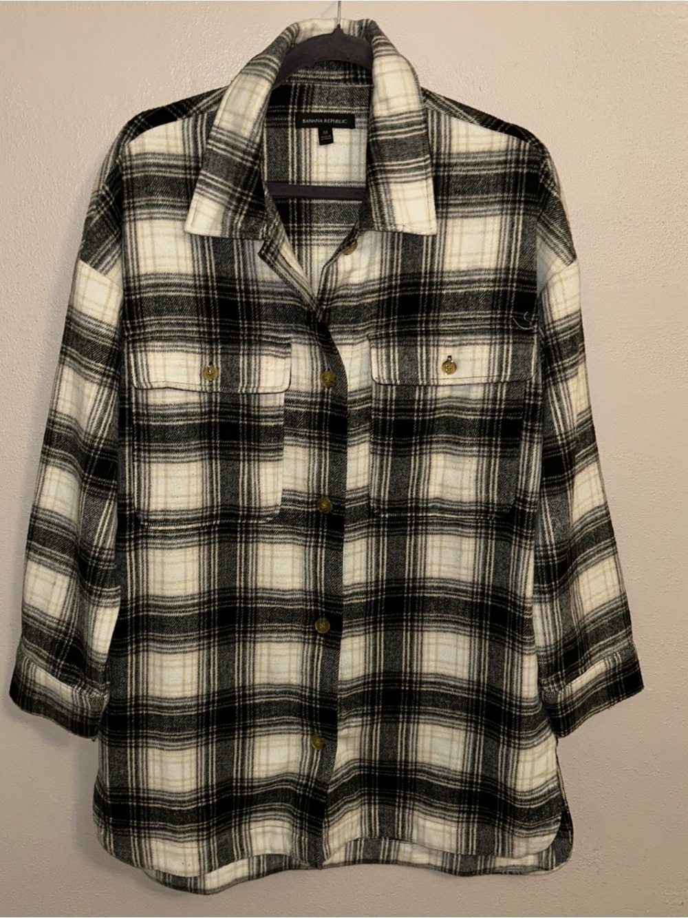 Oversized Plaid Flannel Shirt Banana Republic M Black Cream Cabin Grunge Shacket